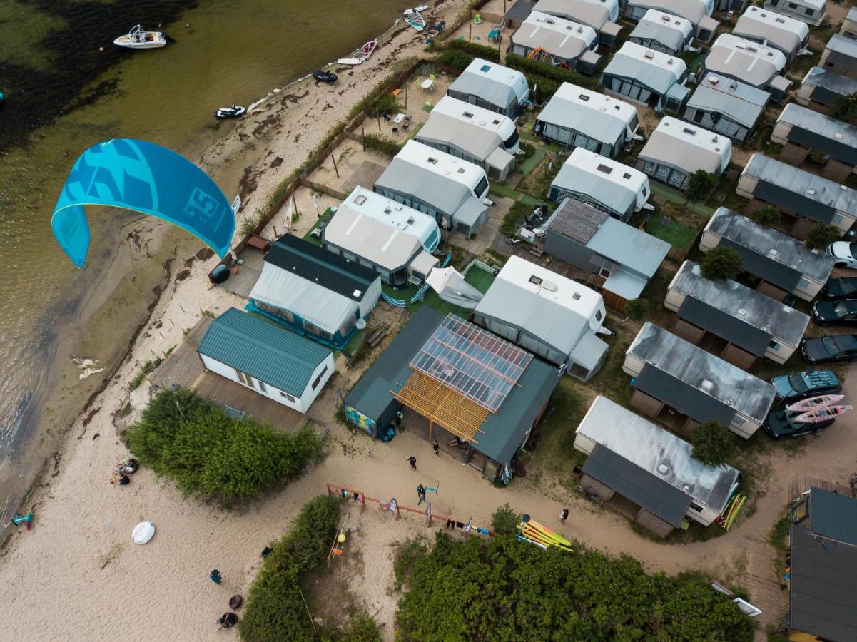 Władysławowo Pokoje Surf People旅舍 外观 照片