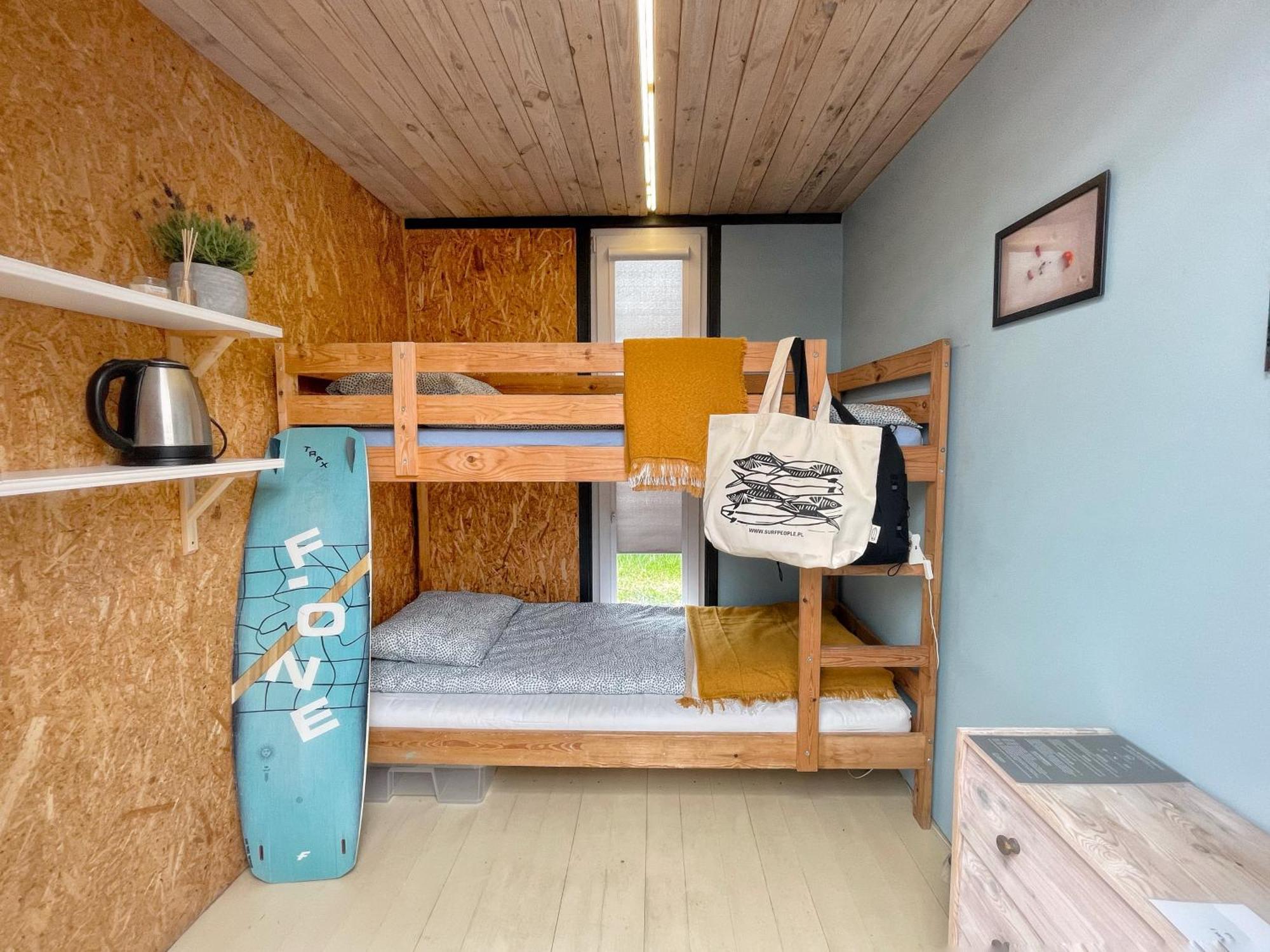 Władysławowo Pokoje Surf People旅舍 外观 照片